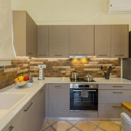 Adriana's Loft Apartment Argostoli (Kefalonia)